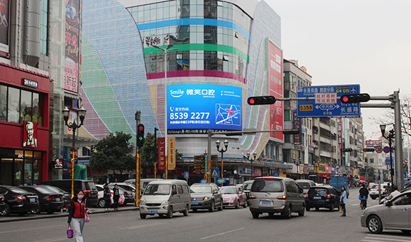 超炫的戶外LED大屏幕如何真正做到防水問(wèn)題？